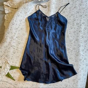 Vintage Nightie | EUC Size Medium